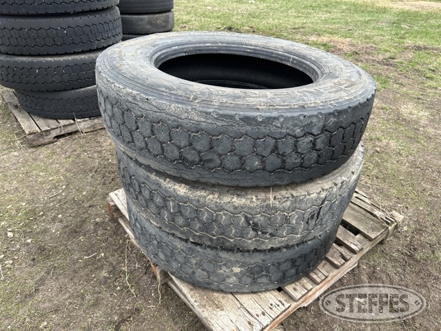 (3) 285/75R24.5 truck tires